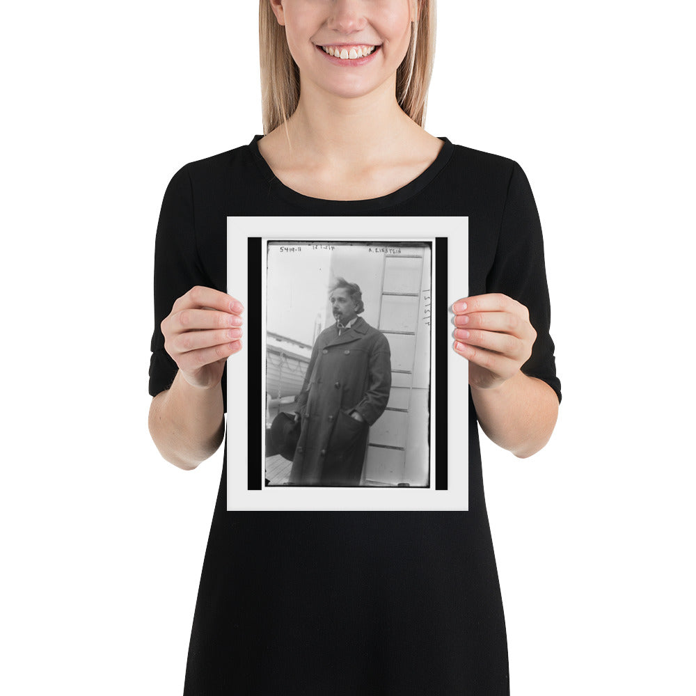 Einstein Aboard a Ship (Poster - Matte Framed)